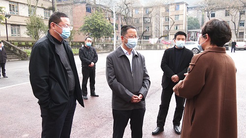 刘襄渝到华蓥开展调研和走访慰问活动